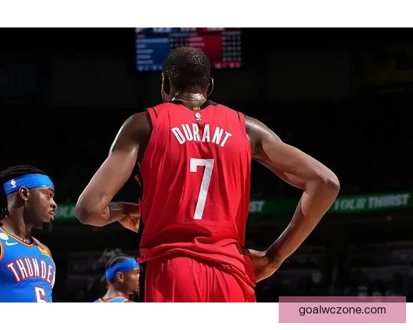 杜兰特准三双领衔火箭主场轻取尼克斯 阿门伊森双星闪耀联盟夜